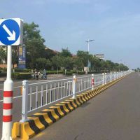 【三門峽 道路市政施工 小區(qū)城市交通設施隔離欄護欄桿工廠直銷圖片】三門峽 道路市政施工 小區(qū)城市交通設施隔離欄護欄桿工廠直銷